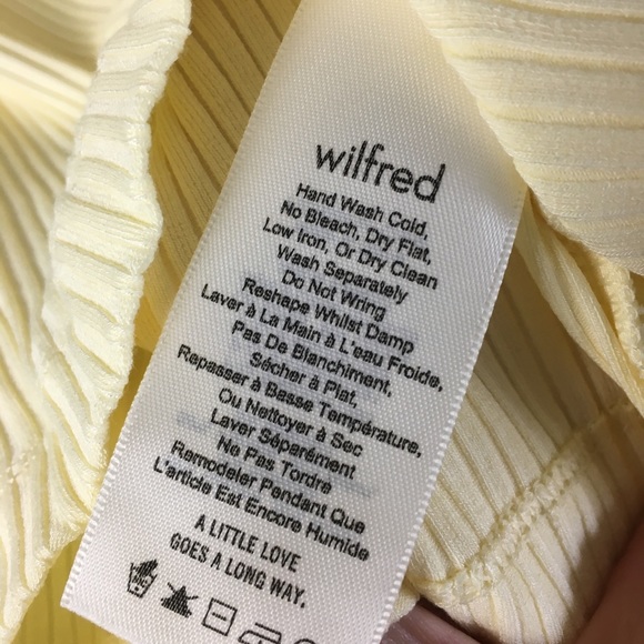 Aritzia Wilfred Free Maëlle T shirt - Picture 5 of 6